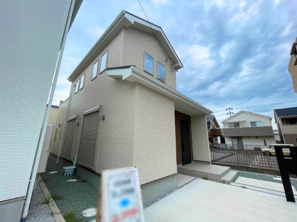 明治地所_築浅・戸建て物件の販売事例